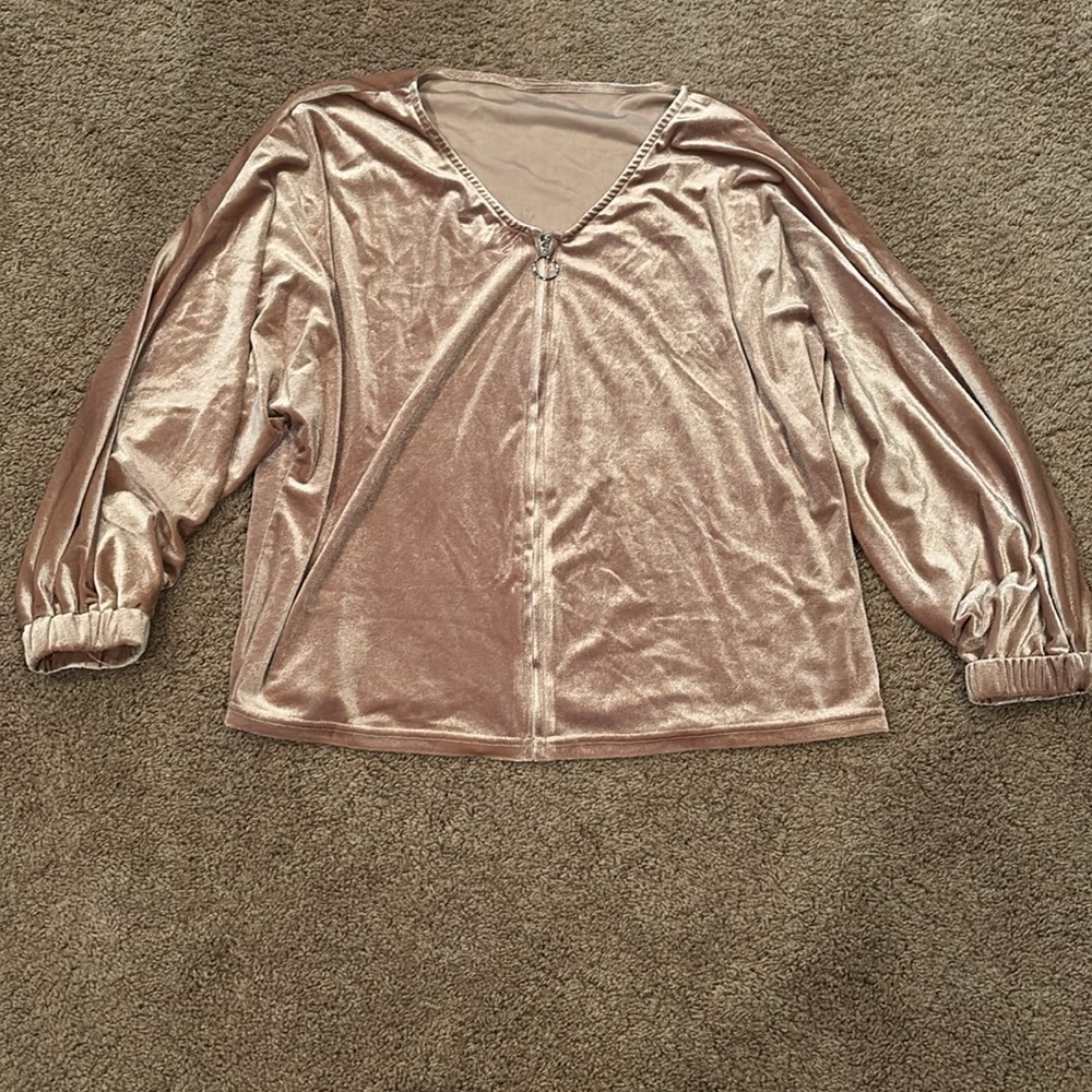 Metallic Gold Tracksuit Set - Picture 3 of 7